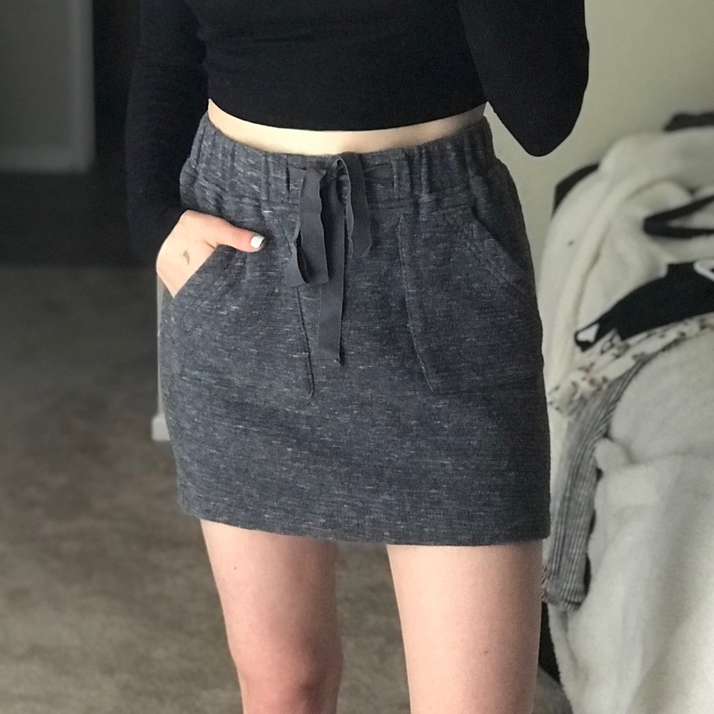 LOFT grey stretch sweater